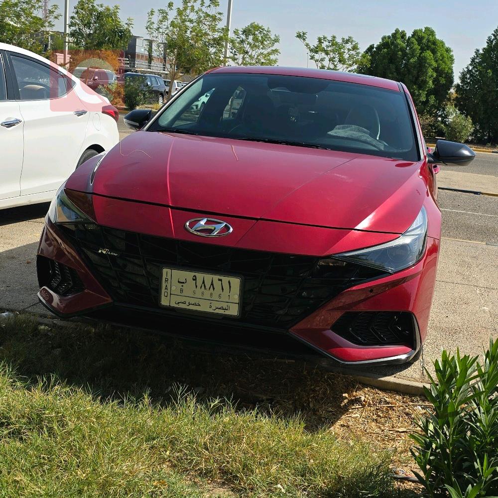 هیوندای ئەلەنترا